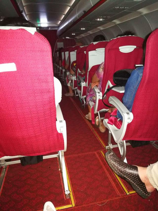 三亚，每天都是不一样的风景，展现我们性感的身子