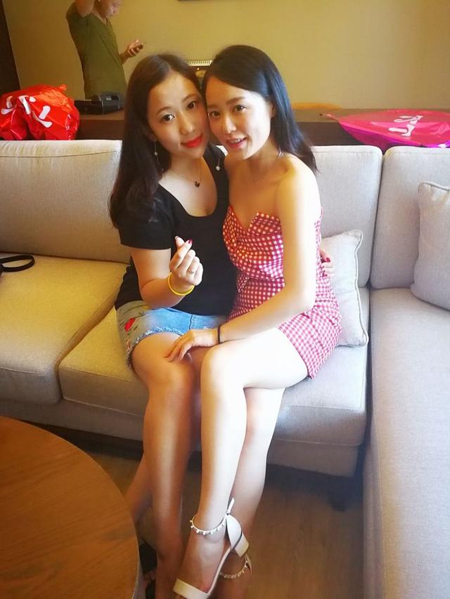 三亚，每天都是不一样的风景，展现我们性感的身子