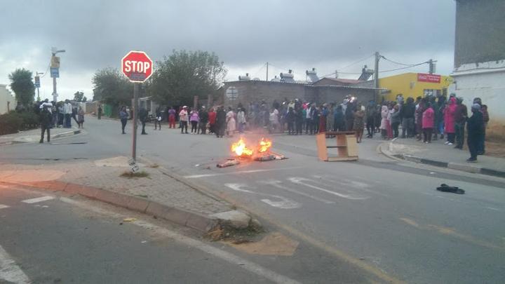 ANC为“亚历山大全面封锁”背书：不支持破坏，但支持抗议！